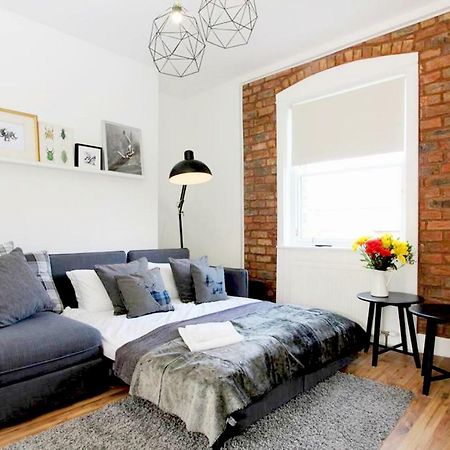 에든버러 Stylish Flat In 1860'S Listed Building 아파트 외부 사진