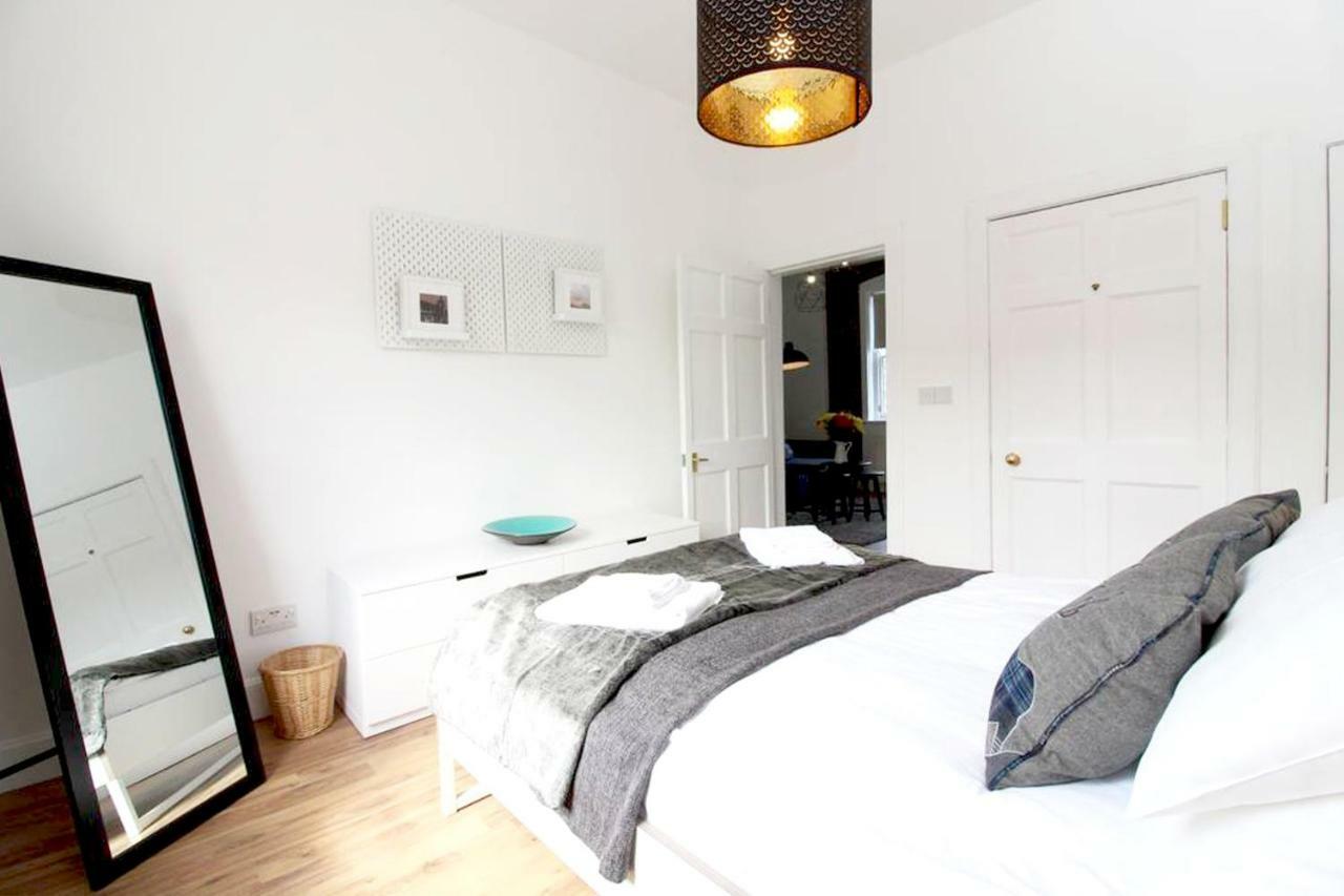에든버러 Stylish Flat In 1860'S Listed Building 아파트 외부 사진