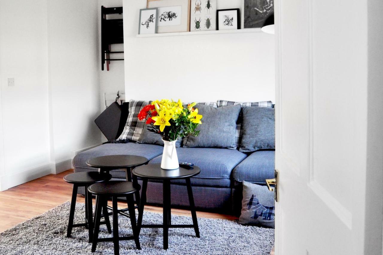 에든버러 Stylish Flat In 1860'S Listed Building 아파트 외부 사진